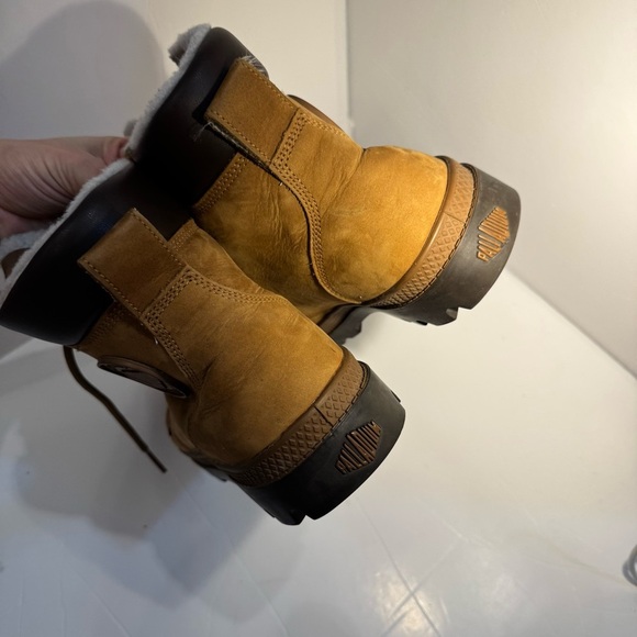 Palladium 72992-697-M Waterproof Boots Men’s 8 Tan Fur Lined Hiking Outdoor - Picture 11 of 16